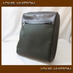ルイヴィトン 　ショルダーバッグ 　タイガ　 黒×緑 　ボディバッグ 　メンズ レザー　バッグ　オススメ　LV